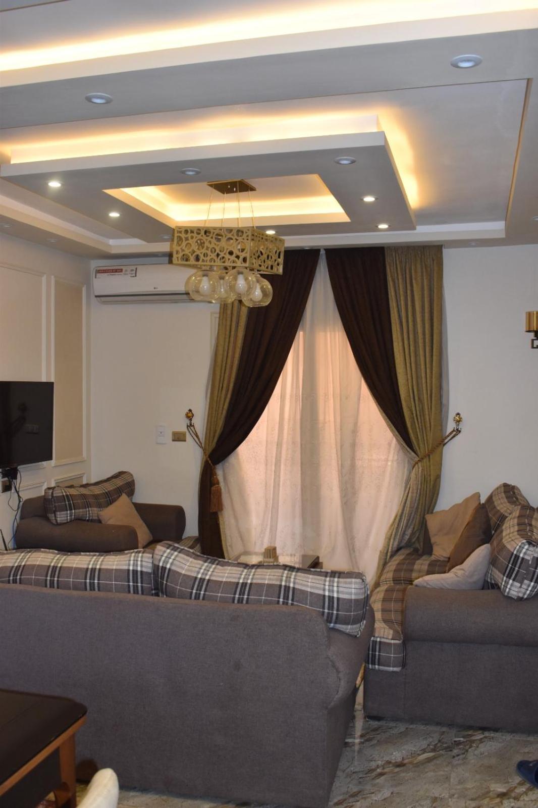 Apartamento جاردينيا سيتي الماظه El El Cairo Exterior foto